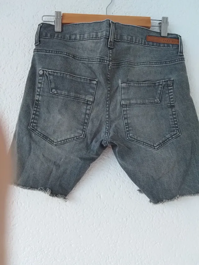 Pantalones cortos grises vaqueros