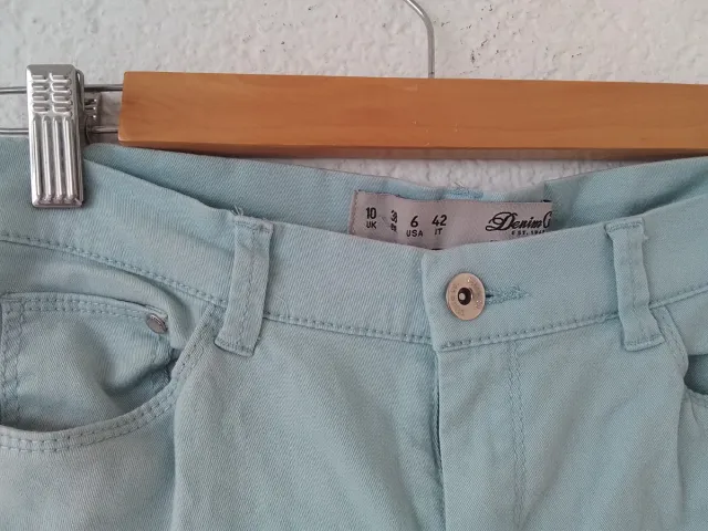 Pantalón verde azulado