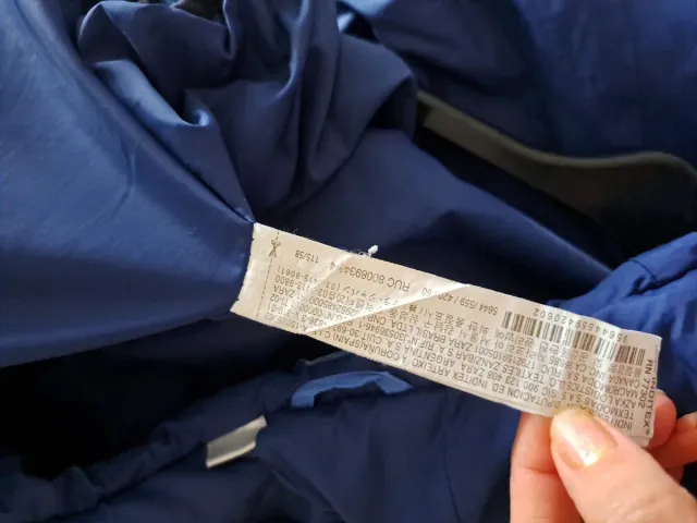 Cazadora Zara azul con capucha