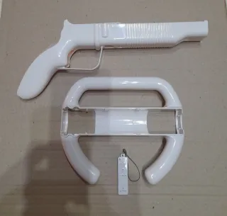 NUEVO.Accesorios wii-U. Pistola+volante+fundas