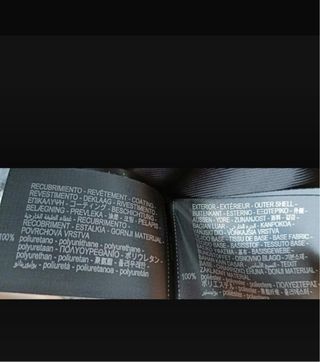 Cazadora Zara efecto piel negra