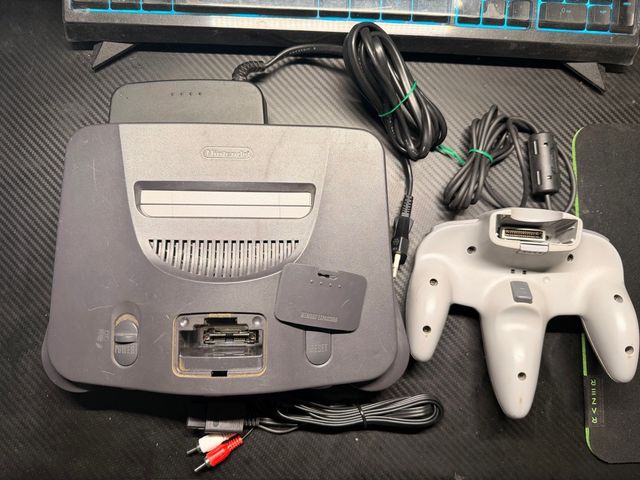 Consola Nintendo N64 Gris