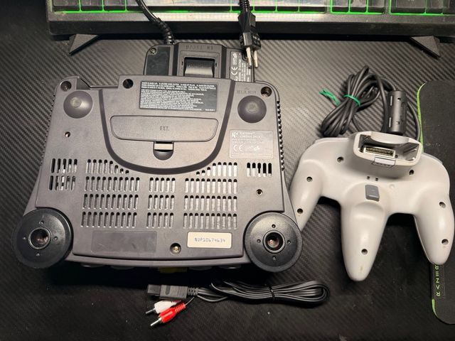 Consola Nintendo N64 Gris