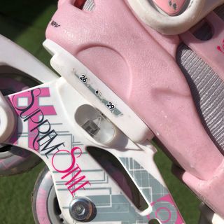 Patines en línea talla 26-29 + Casco y Muñequeras