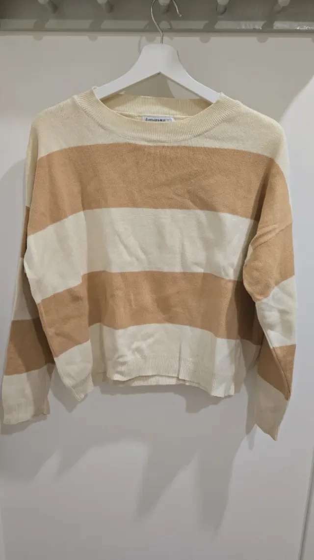 Jersey beige con rayas marrones