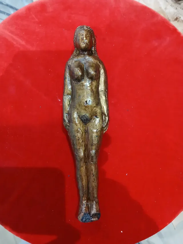 Antigua  Escultura terracota mujer desnuda