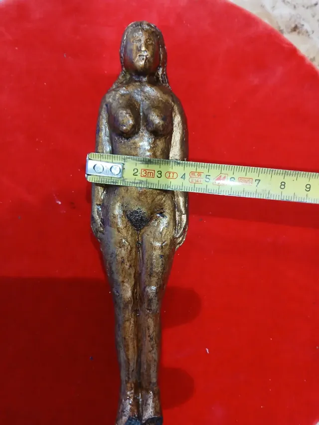 Antigua  Escultura terracota mujer desnuda