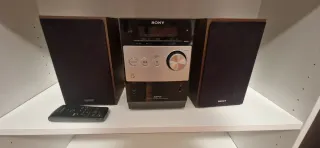 Minicadena Sony MP3 modelo HCD-FX200