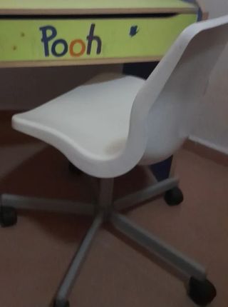 Silla giratoria infantil