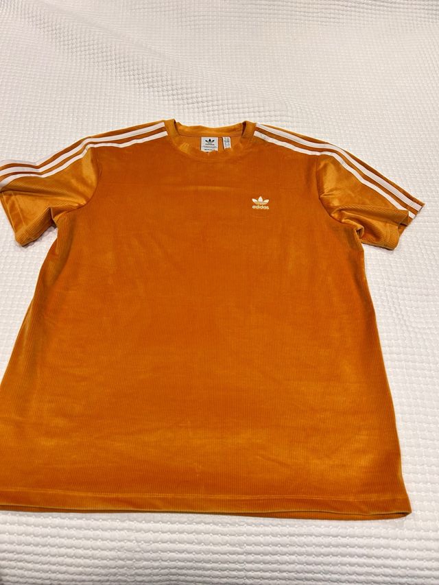 Camiseta Velour Adidas Talla M