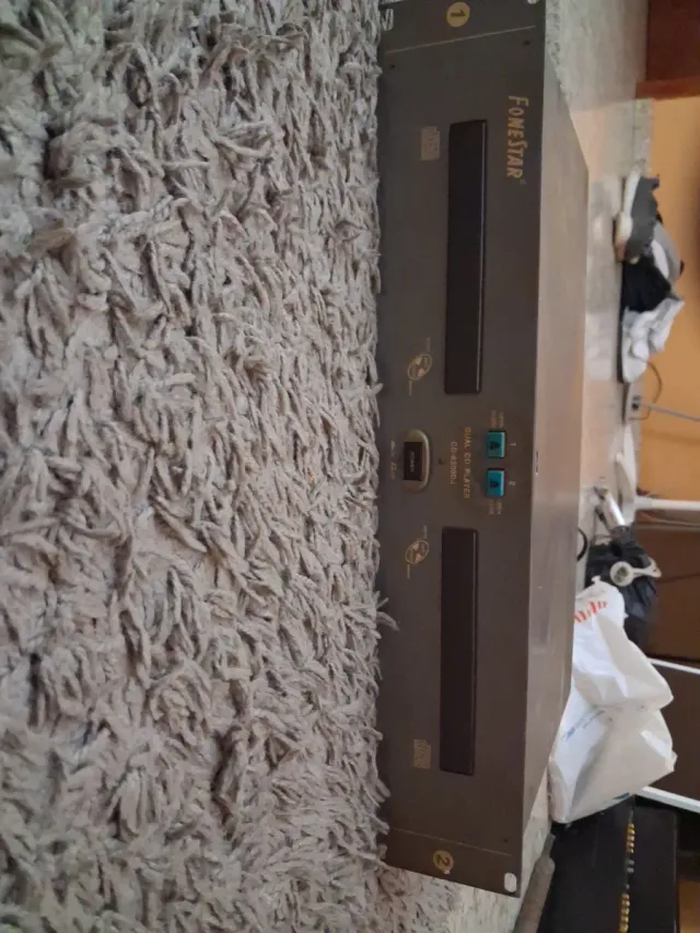 Fonestar Dual CD Player