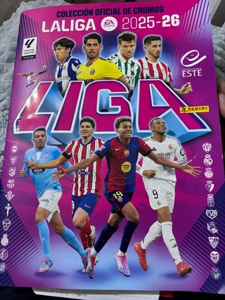 Colección Cromos Liga Este 25-26