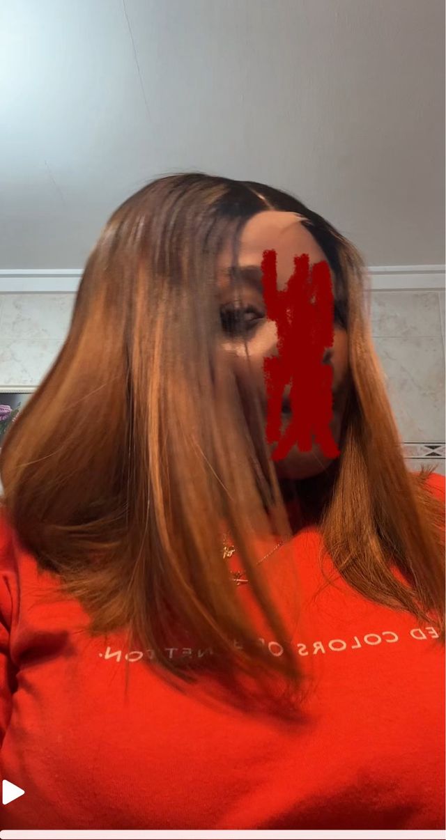 Peluca castaña y dorada