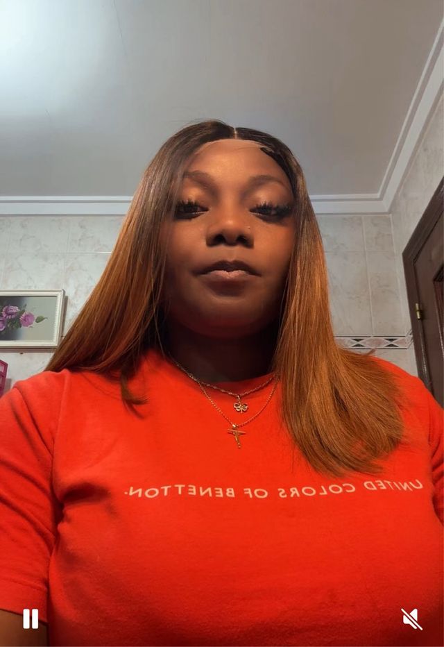 Peluca castaña y dorada