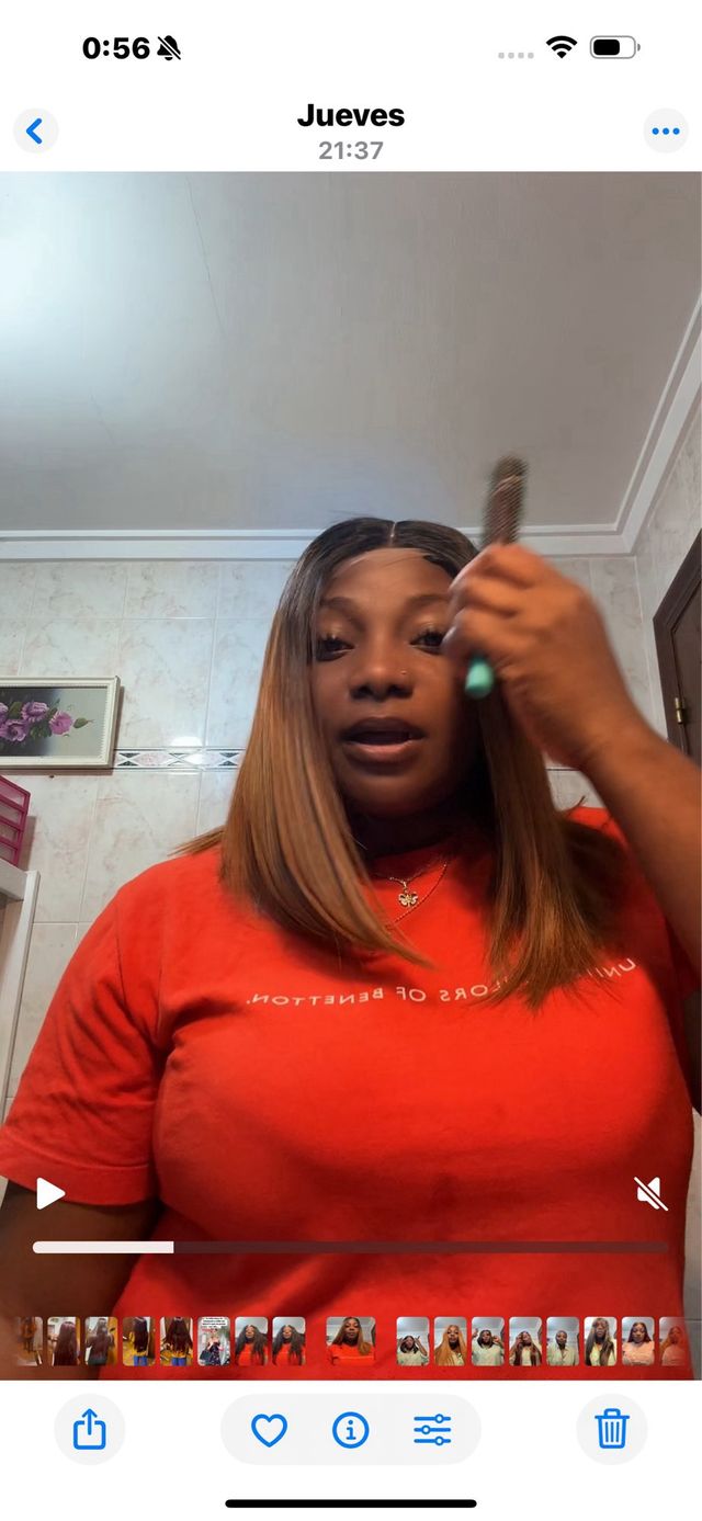 Peluca castaña y dorada