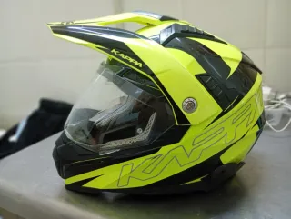 Casco Moto/Patineta Amarillo y Negro