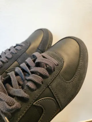 Nike Scarpe Uomo Nere/Grigie Tg 43