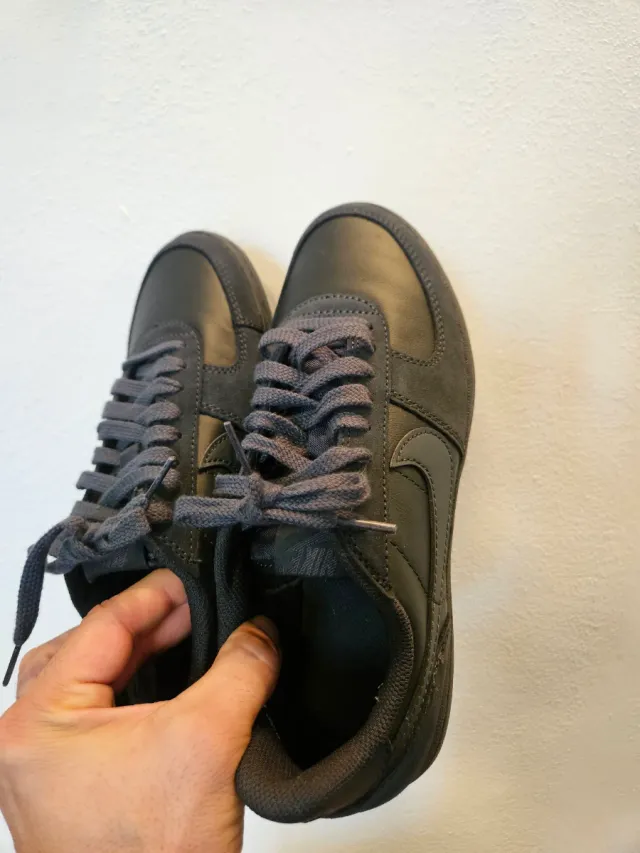 Nike Scarpe Uomo Nere/Grigie Tg 43