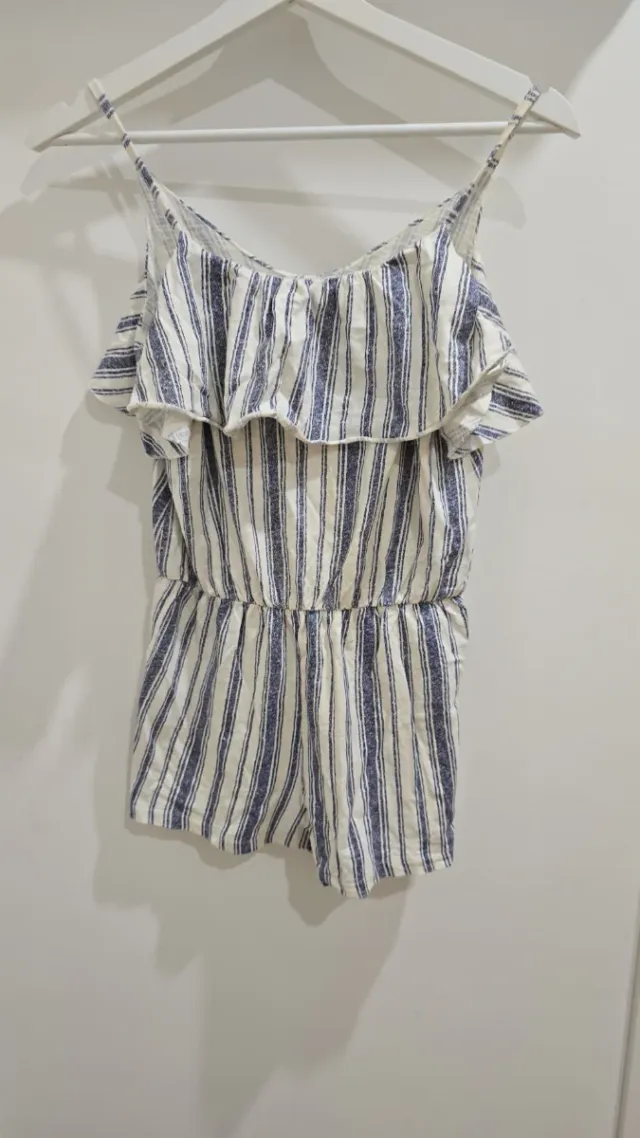 Mono corto de tirantes a rayas