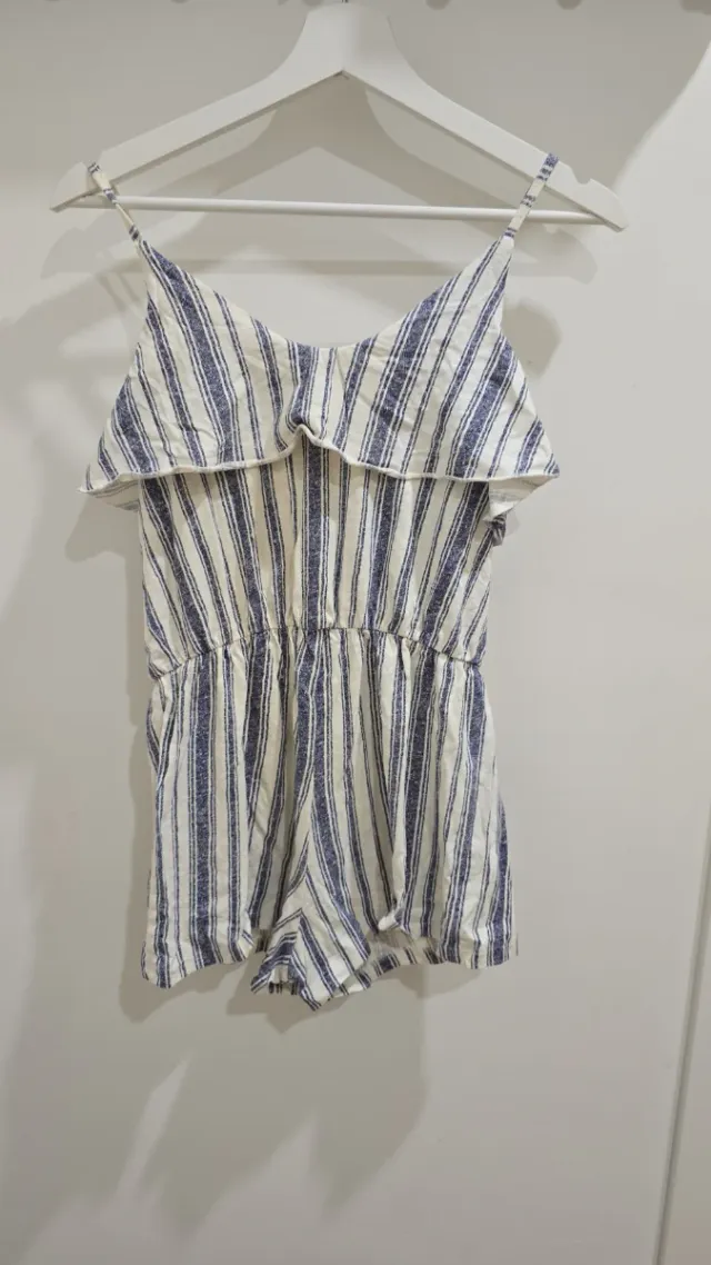 Mono corto de tirantes a rayas