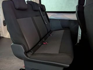 Peugeot Expert BlUEHDI 120CV 9 PLAZAS