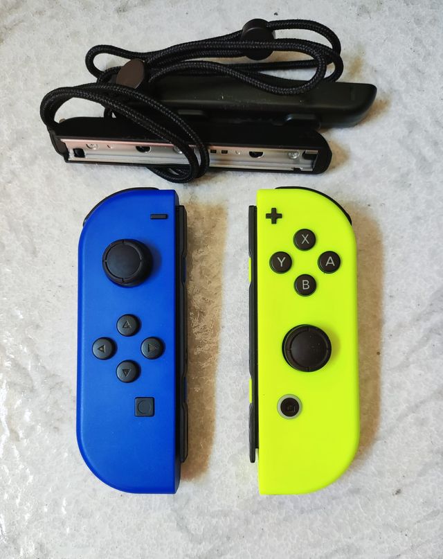 Nuovi Joy-Con wireless per Nintendo Switch, blu e giallo
