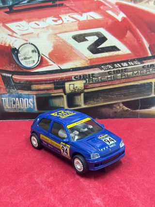 Scalextric Renault Clio Maxi Rally