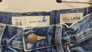 Vaqueros cortos tiro alto