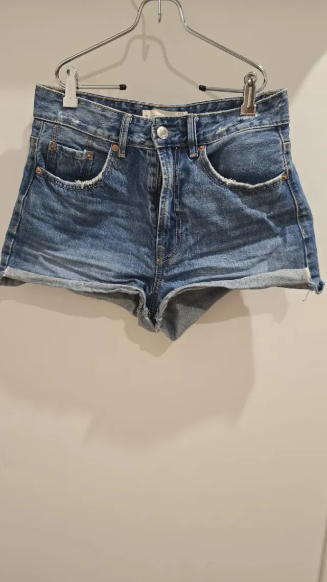 Vaquero corto tiro medio