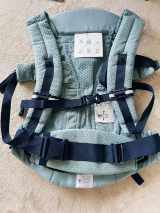 Ergobaby Omni Breeze Azul