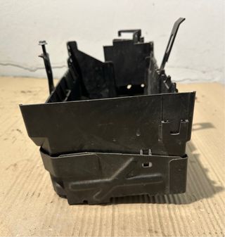 Suporte base Bateria Opel Astra J P10 2010-2016