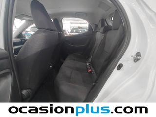 Toyota Yaris 1.0 70 Business 51 kW (69 CV)