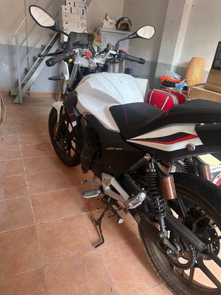 Rieju Strada 125 Blanca