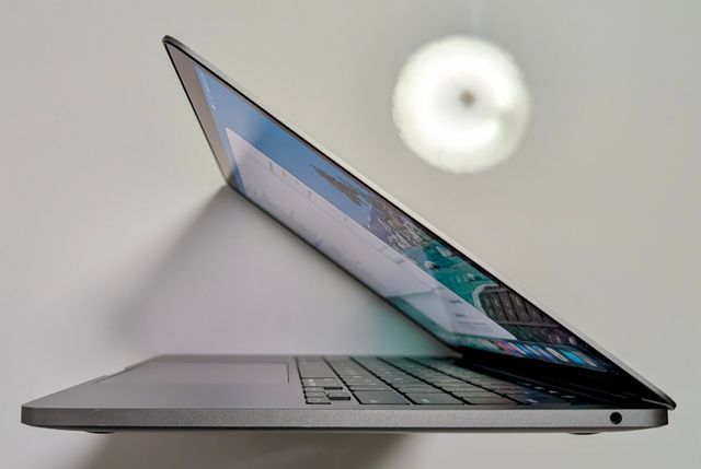 Apple Macbook Pro 13" M1 1TB 16GB Sùper Precio Top