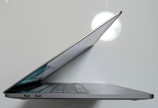 Apple Macbook Pro 13" M1 1TB 16GB Sùper Precio Top