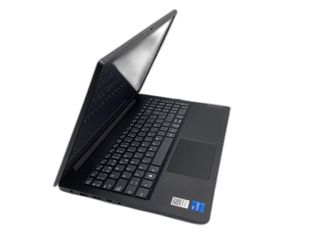 pc portatil lenovo 83a1