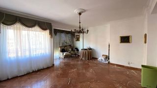 Piso en venta en Museo en Sevilla