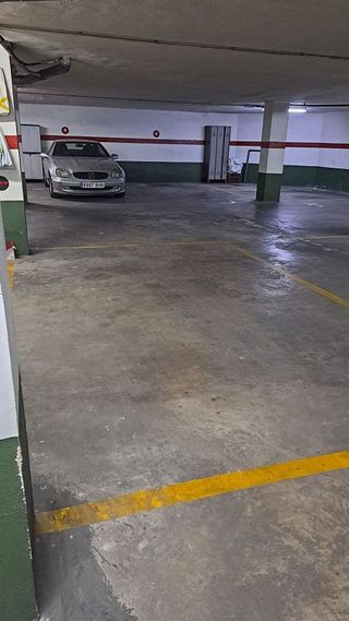 Garaje en venta en Rocafort