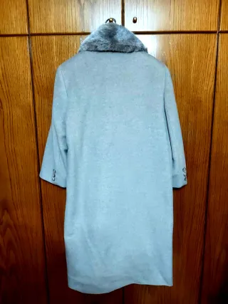 Abrigo paño cuello pelo beige/gris