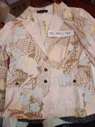 106- Chaqueta Jeans - Talla 44