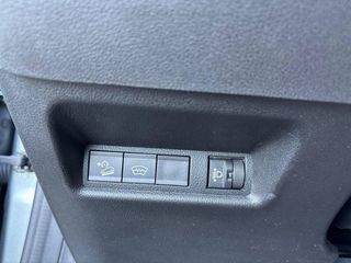 Jeep Avenger BEV 115kW (156CV) Summit