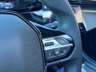 Peugeot 408 408 PHEV 225 e-EAT8 GT