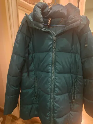 Plumas verde azulado