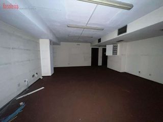 Local comercial en venta en Ensanche - Sar en Santiago de Compostela