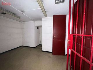 Local comercial en venta en Ensanche - Sar en Santiago de Compostela