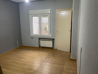 Casa adosada en venta en San Adrián