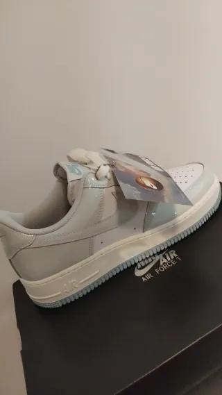 Nike Air Force 1 Gris y Blanco