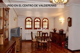 Piso en venta en Valdepeñas