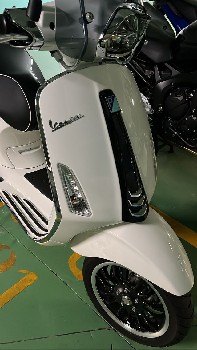 Vespa Sprint 125