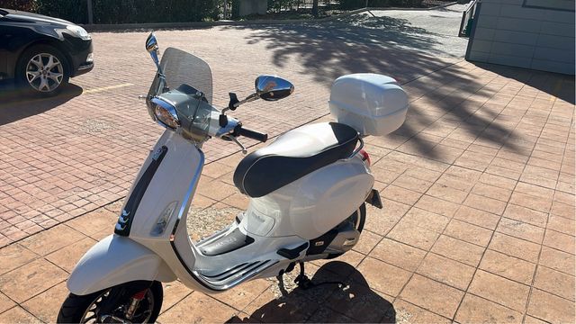 Vespa Sprint 125